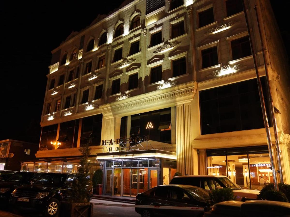 Madison Hotel Bakú Exterior foto